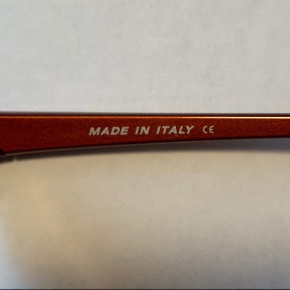 NWOT Oakley Sunglasses with Bag and Case 🕶 - Picture 6 of 7